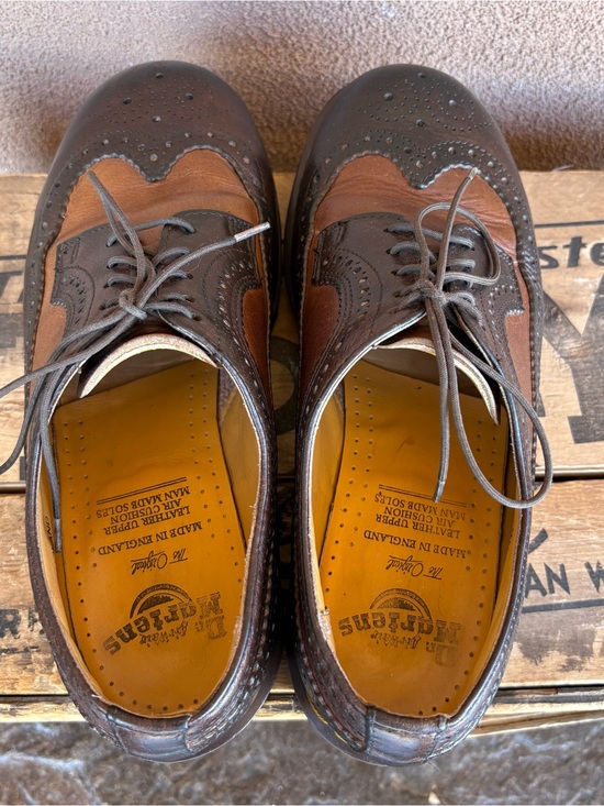 Vintage Dr.Martens 3989. Wingtip Brogue Shoe Made In England main image 4